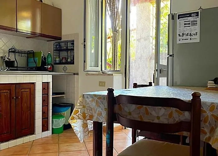 Kalos - Tra Il E Il Mare Ísquia