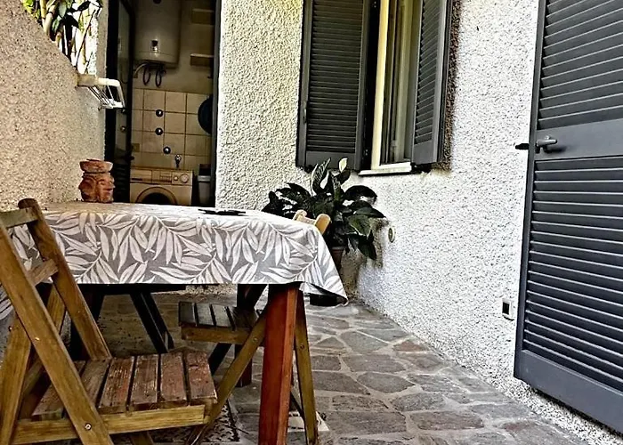 Kalos - Tra Il E Il Mare Apartman